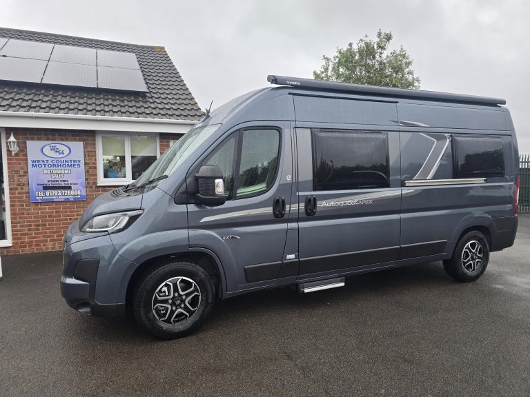 Elddis Autoquest CV40 Apex