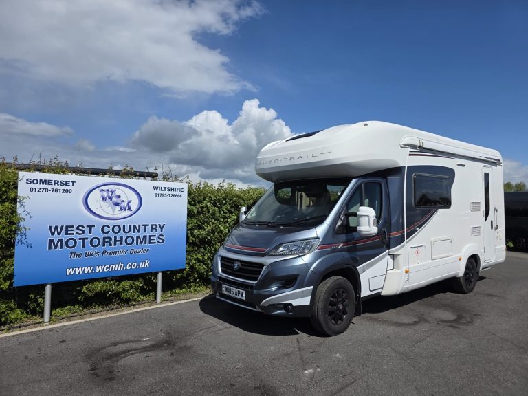 Auto-Trail Navajo