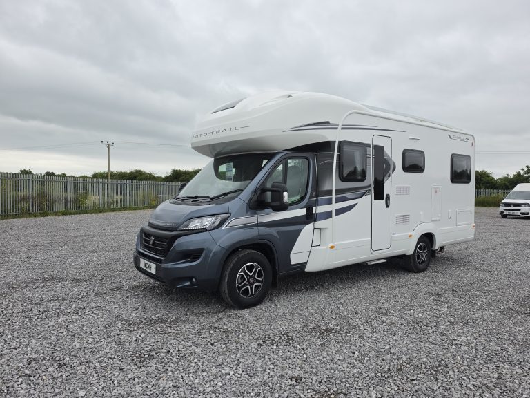 Auto-Trail Imala 736